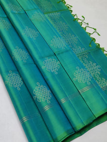  VINU KOLAM Peacock Green on Blue