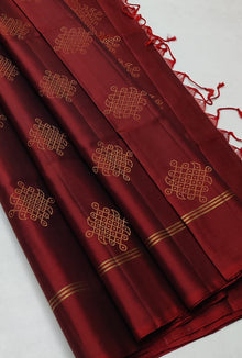  VINU KOLAM MAROON